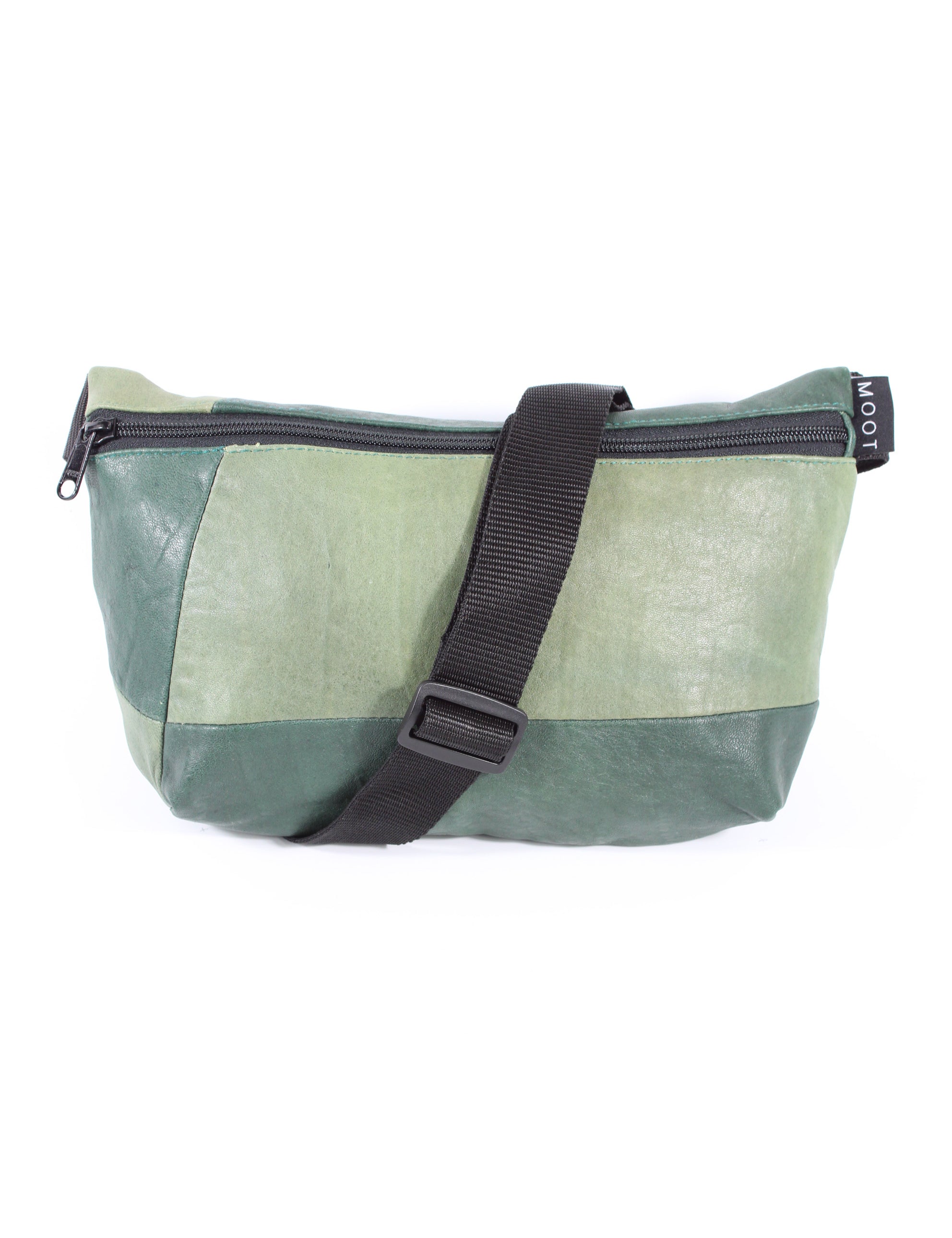Die Schultertasche
