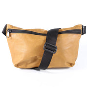 Die Schultertasche
