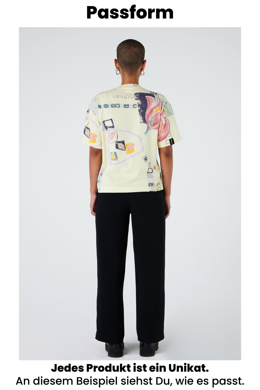 Das T-Shirt in XS - Oversized