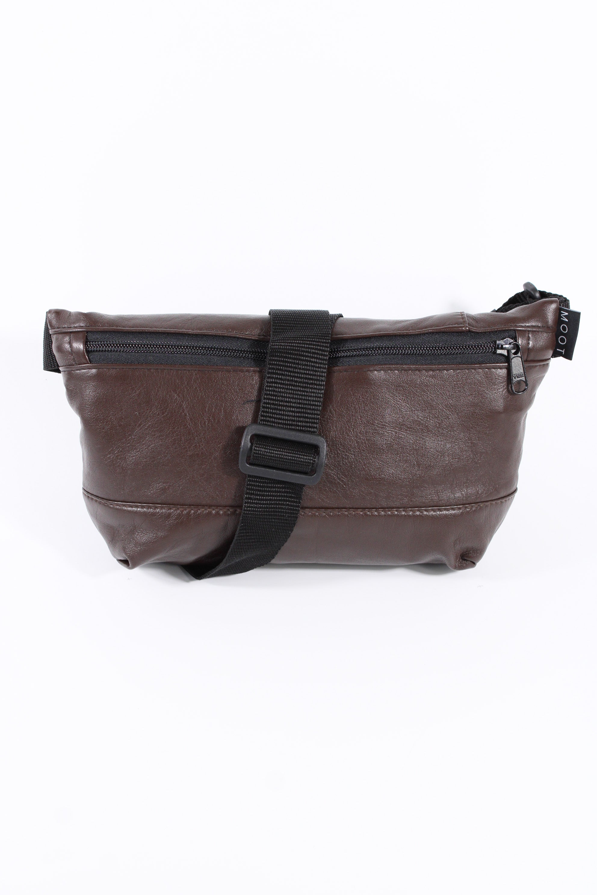 Die Schultertasche