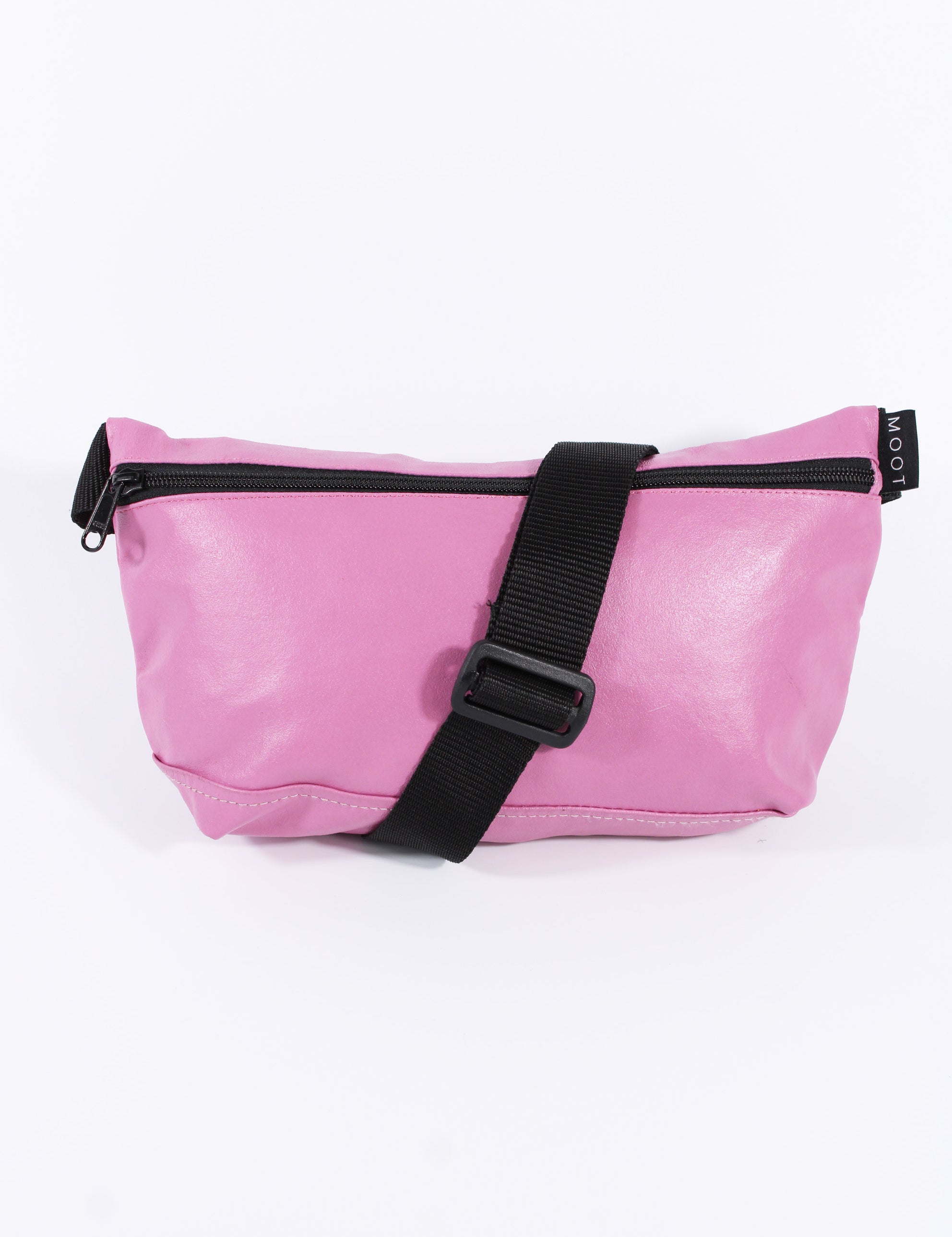 Die Schultertasche