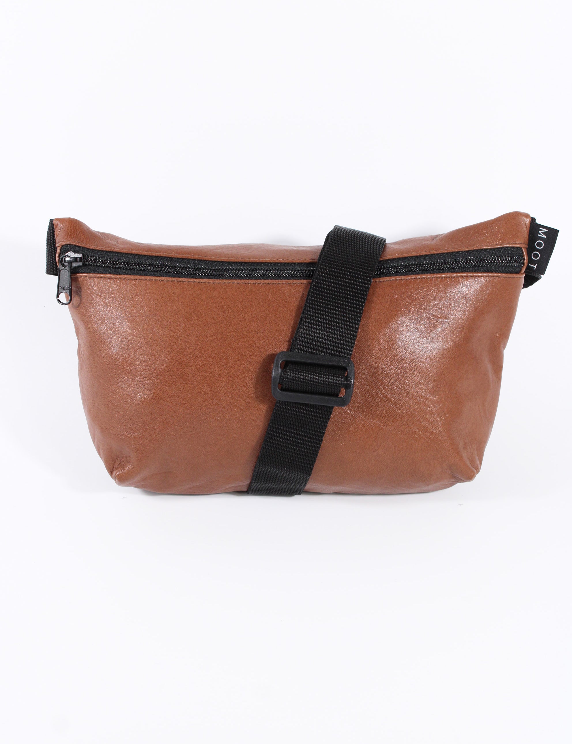 Die Schultertasche